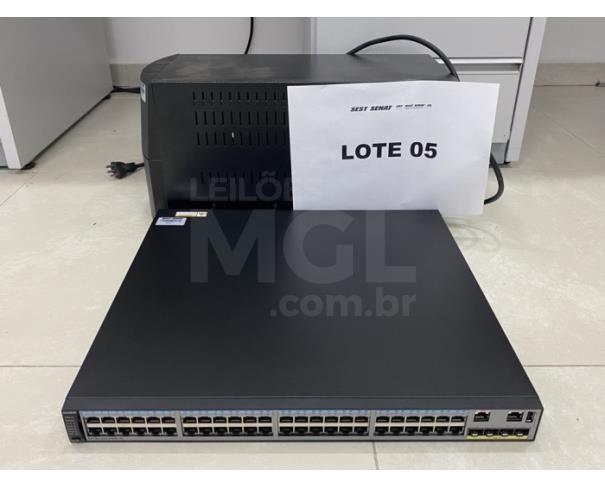 Foto de CONCÓRDIA/SC-  Switch 48 portas + Nobreak I
