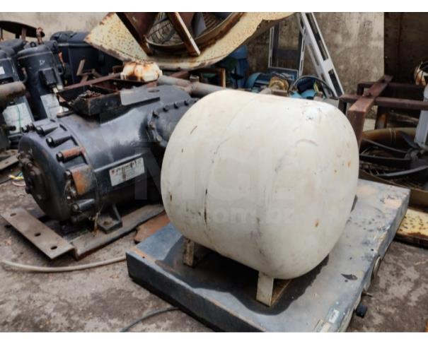 Foto de IPATINGA/MG- Gerador - tipo: bateria elétrica / modelo Agrale , Compressores Mod. 503dh80b2 marca Hitachi; compressores (refrigerating mod. 1001 FSVV; compressores marca Bitzer Frigor atf128; bomba de vácuo marca Sulzer).