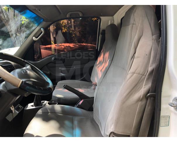 Foto de LOTE 001 - CARGA / CAMINHONETE HYUNDAI/HR HDB - BM 756