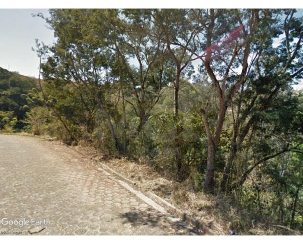 Foto de SÃO LOURENÇO/MG — Lote com 252m² no Loteamento Mirante