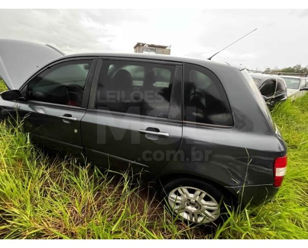 Foto de JUNDIAÍ/SP-VEÍCULO CONSERVADO-FIAT/STILO-2002/2003