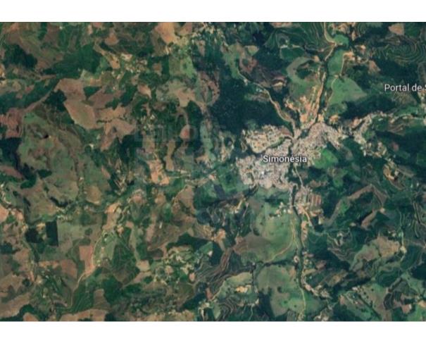 Foto de TRÊS CORAÇÕES/MG — Casa com 2 pavimentos no bairro Jardim Novo Horizonte