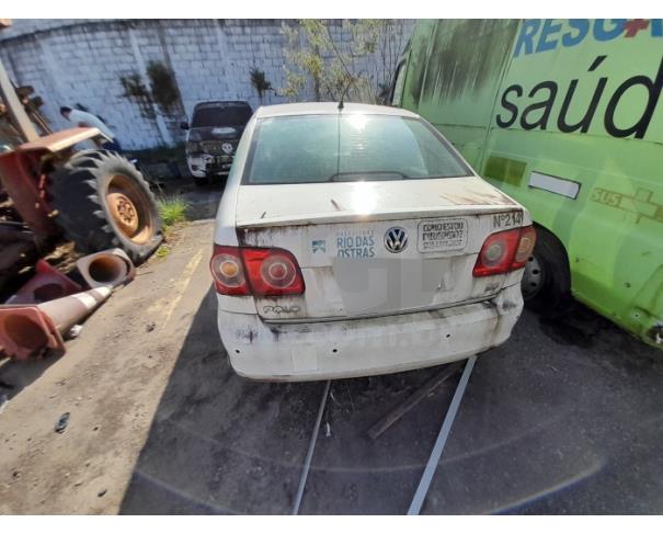 Foto de RIO DAS OSTRAS/RJ - VW POLO SEDAN 2.0 COMFOR