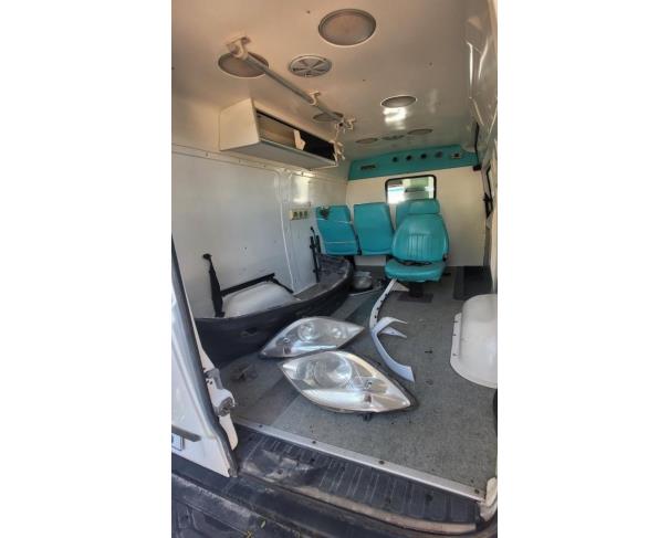 Foto de ARAMBARÉ/RS - Caminhão Mercedes Benz 415 Marimar Ambulância, 2013/2014, DIESEL 