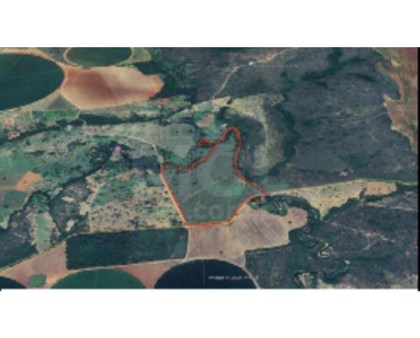 Foto de PARACATU/MG – Imóvel rural com a área de 49,76,36ha, denominada Fazenda Ouro Verde