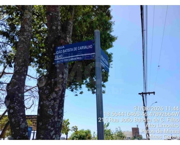 Foto de PATOS DE MINAS/MG - Praça constituída pela Quadra 13, com área de 4.256,00 m², localizada no Bairro Alto Limoeiro