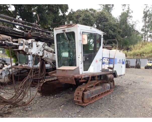Foto de ITAÚNA/MG - PERFURATRIZ HIDRÁULICA HCR 1500 - PA9940