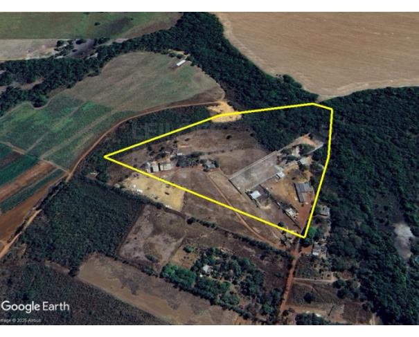 Foto de CANARANA/MT — Terreno rural com 7.59.71 hectares e benfeitorias no Sítio Sol Poente