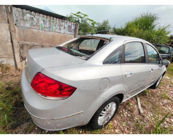 Foto de ARAXÁ/MG - FIAT Linea LX 1.9 - 2010/2010 - CIRCULÁVEL