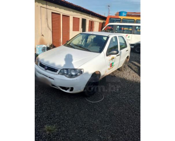 Foto de DOURADOQUARA/MG - CARRO - Fiat Palio Fire, 2015 / 2016