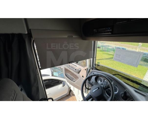 Foto de ITAÚNA/MG - CAVALO TRATOR DAF/XF FTT 530 CABINE ESTENDIDA ANO 2023/2024 - SC1118