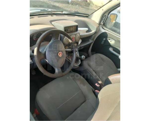 Foto de DOURADOQUARA/MG - CARRO - Fiat Doblo Rontan Ambulância, 2009/ 2009