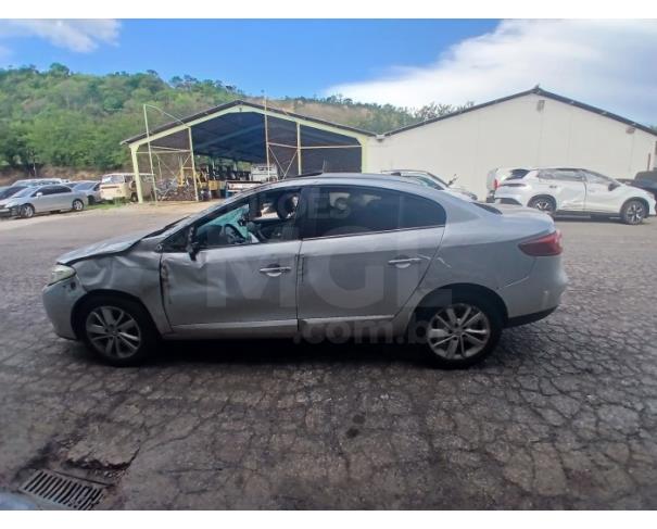 Foto de ITAÚNA/MG- RENAULT FLUENCE SEDAN PRIVILEGE 2.0 16V FLEX AUT 2015/2016- PA00968