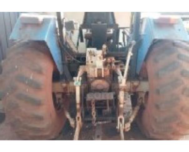 Foto de CRUZÁLIA/SP - TRATOR NEW HOLLAND TL90.