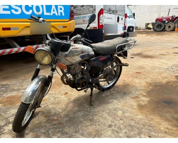 Foto de ANDARAÍ/BA - Motocicleta Wuyang WY 125 ESD PLUS, 2008/2009