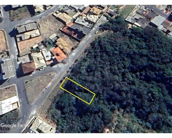 Foto de CONSELHEIRO LAFAIETE/MG - Lote nº 28 da quadra 3 com 300,00m² no Bairro Jardim Cachoeira