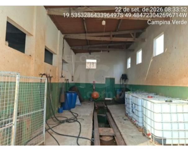 Foto de CAMPINA VERDE/MG – Imóvel comercial e seu terreno com 218,60m², no Centro