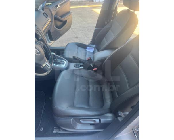 Foto de APARECIDA DE GOIÂNIA - VW JETTA 2.0 - RECUPERÁVEL - 2011/2011 - SN0000234