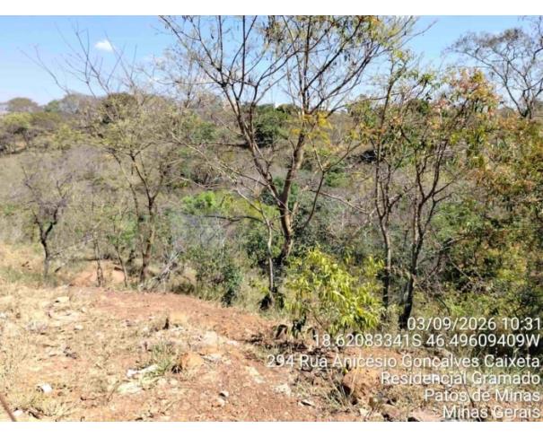 Foto de PATOS DE MINAS/MG - Lote 01 da Quadra 03, destinado a equipamento comunitário, com área de 3.920,39 m², localizado no Bairro Campos Elíseos
