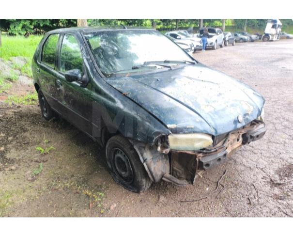 Foto de ITAÚNA/MG- FIAT PALIO  YOUNG 2001/2001 BAIXADO/SUCATA- PA12788