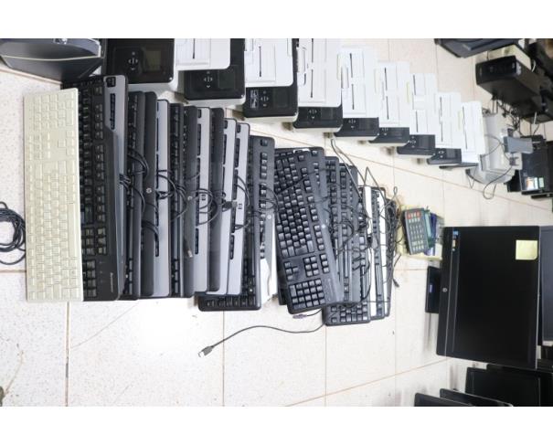 Foto de BRASILIA/DF - Material de Informática e eletrônicos.