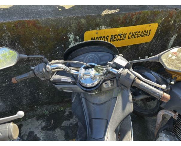 Foto de ANGRA DOS REIS/RJ-VEÍCULO CONSERVADO-HONDA/PCX 150-2015/2015