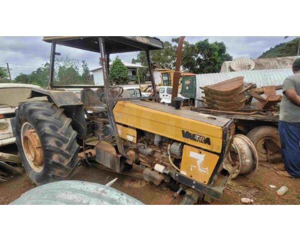 Foto de SARDOÁ/MG - Trator Agrícola Valtra, modelo 785