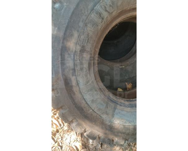 Foto de ITAÚNA/MG - 10 UNIDADES - PNEUS MICHELAN 1400 R25 ALTA LONAGEM - PA13055
