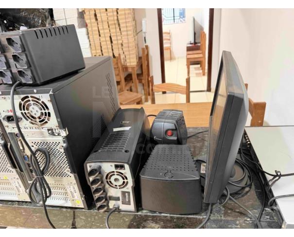 Foto de TIROS/MG - LOTE COMPOSTO POR MÓVEIS, EQUIPAMENTOS, ELETRÔNICOS E BENS DIVERSOS