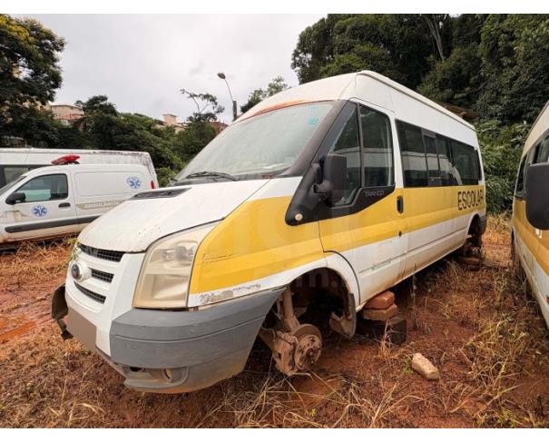 Foto de LAGOA DOURADA/MG - Microônibus Ford Transit 350L Bus, 2011/2011