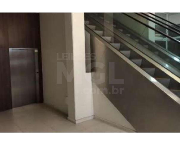 Foto de FLORIANÓPOLIS/SC - Prédio Comercial com 9.734,00m² em terreno de 1.204,71m²  no Centro