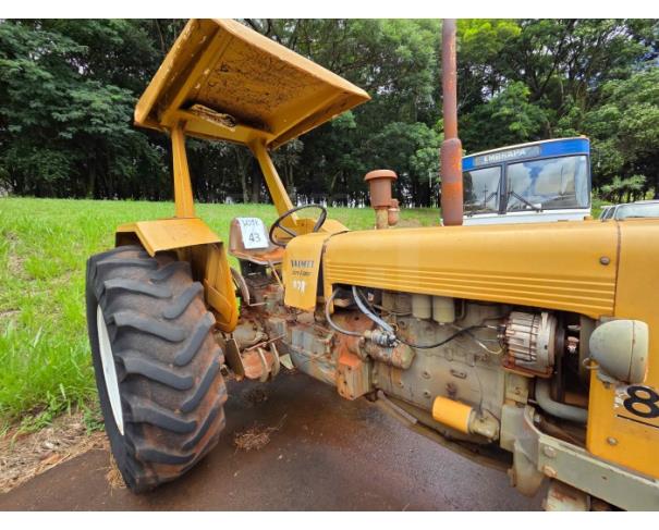 Foto de LONDRINA/PR - TRATOR AGRÍCOLA 4X2 MARCA VALMET MODELO 86ID