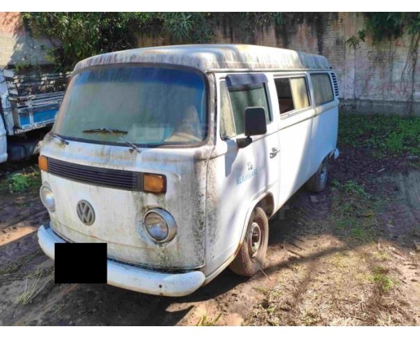 Foto de ALAMBARI/SP - Camioneta VW Kombi, 1998/1999, GASOLINA 