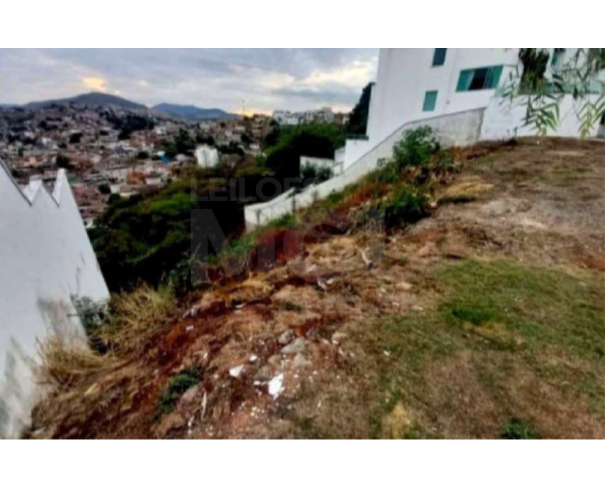 Foto de IPATINGA/MG – Terreno com 880,00m² Condomínio Village Nobre