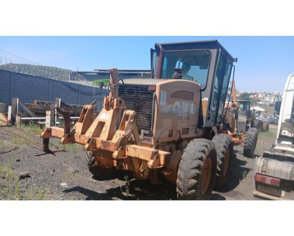 Foto de ITAÚNA MG - MOTONIVELADORA CASE 845 - ANO 2009 - 9.000HS 