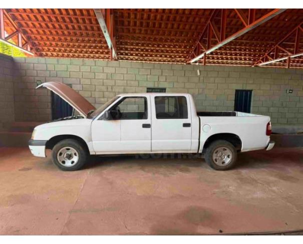 Foto de IBITURUNA/MG - Caminhonete Chevrolet / S10 28 D, 2001/2002, DIESEL 