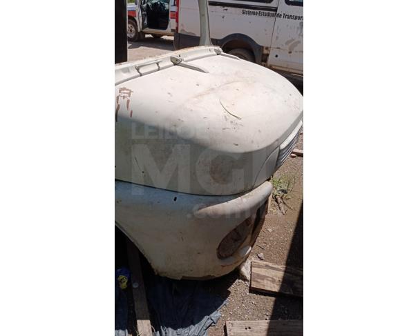 Foto de CARANDAÍ/MG - Cabine de Mercedes Benz 1120.