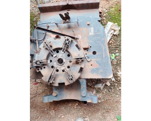 Foto de DOURADOQUARA/MG - Trator Agrícola Budny, modelo BDY 7540, 4X4.
