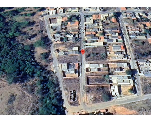 Foto de CURVELO/MG — Lote com 206,41m² com imóvel residencial no bairro Jockey Clube 