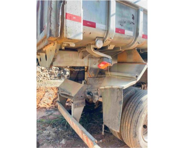 Foto de INHAPIM/MG - Caminhão VW 24.250 CNC 6X2, 2011/2012, DIESEL 
