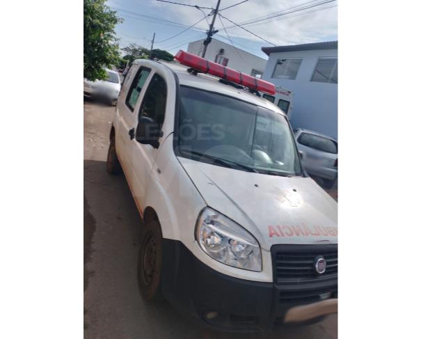 Foto de DOURADOQUARA/MG - CARRO - Fiat Doblo CA Unividas Ambulância, 2014/2015