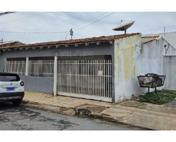 Foto de CUIABÁ/MT - Direitos aquisitivos sobre uma casa com 3 quartos e seu lote no Conjunto Habitacional Grande Terceiro 