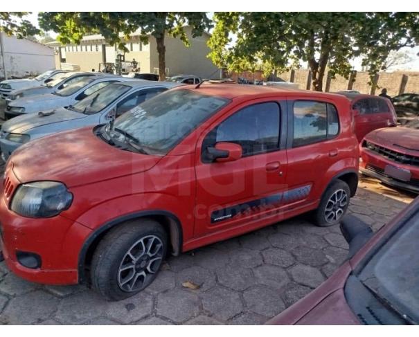 Foto de APARECIDA DE GOIÂNIA/GO - FIAT Uno Sporting 1.4 - CIRCULÁVEL