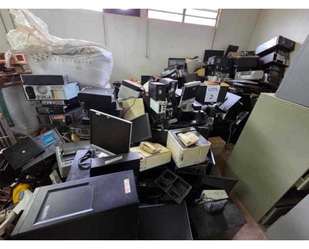 Foto de LONDRINA/PR - SUCATAS DIVERSAS DE TI, MICROCOMPUTADORES, MONITORES, IMPRESSORAS, TELEFONES 