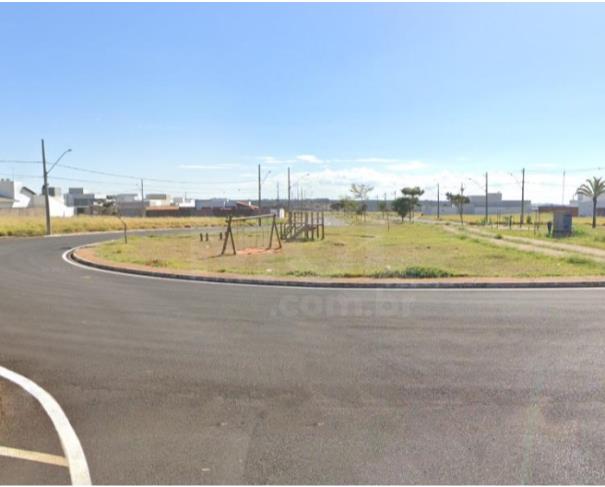 Foto de ARAGUARI/MG — Lote com 280m² no Bairro Ouro Verde