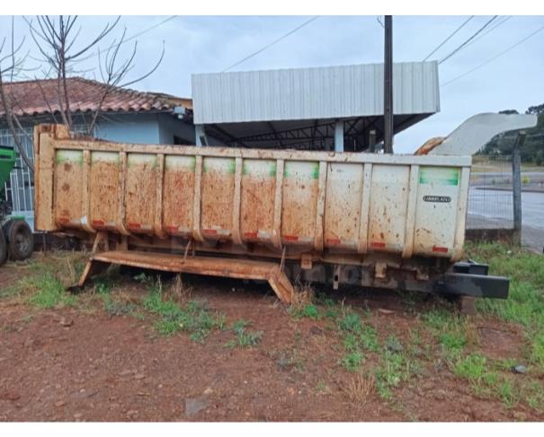 Foto de FLOR DA SERRA DO SUL/PR-Caçamba basculante marca Librelato.