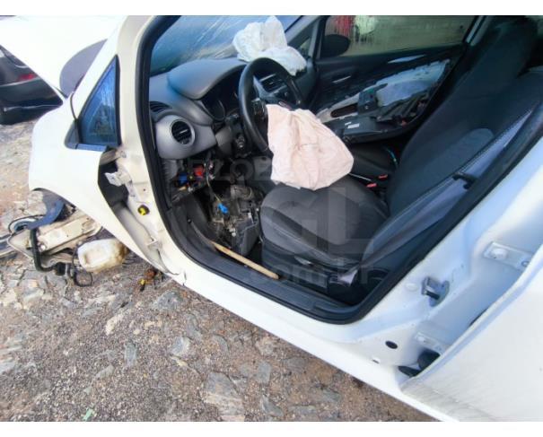 Foto de ITAÚNA/MG- FIAT  PUNTO ESSENCE 1.6 2013/2013-  PA12911