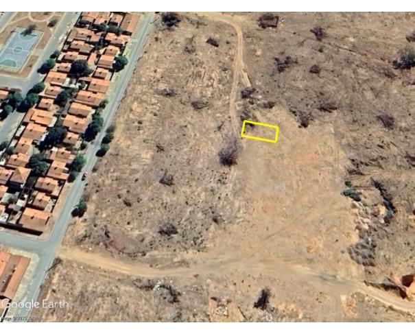 Foto de SÃO FRANCISCO/MG — Lote com 200 m² no Bairro João Aguiar (Lote 24 da quadra 09)