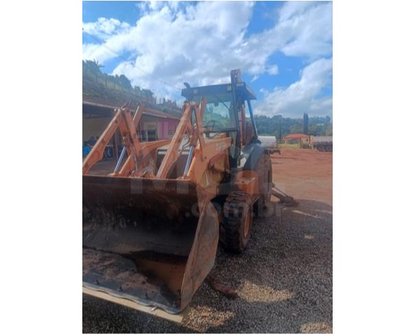 Foto de SÃO JOÃO DA MATA/MG - Retroescavadeira CASE modelo 580L 4x4