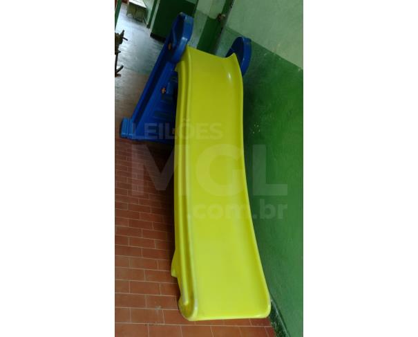 Foto de SENADOR CORTES/MG - Lote de Mobiliário em Geral